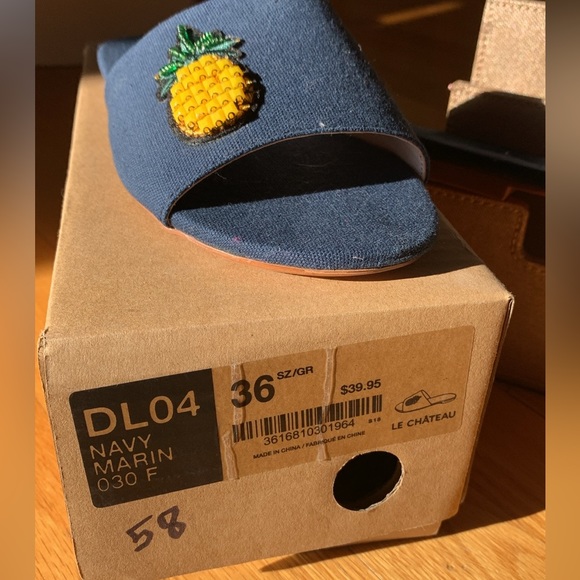 Women’s Pineapple Slides - Picture 2 of 9